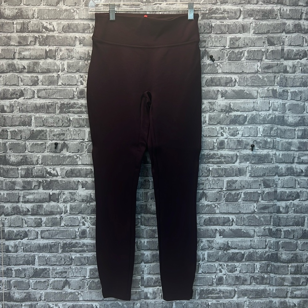 SPANX‎
